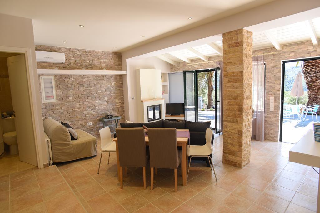 Villa Angelo Ιι Paleokasztríca Kültér fotó